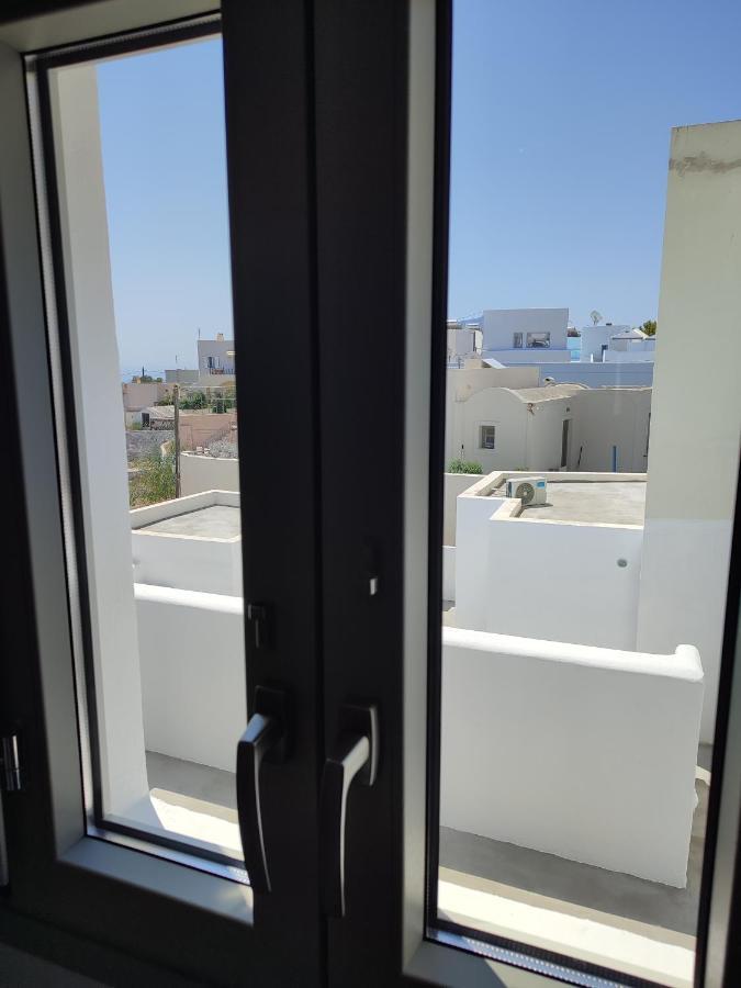 Thira Economy Rooms Fíra Kültér fotó